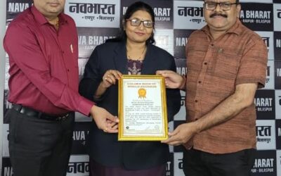 Navbharat Bilaspur edition made world record on 40th foundation day, recorded in Golden Book of World Records