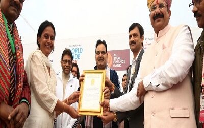 Thousands of runners ran wearing T-shirts with "Jai Shri Ram" written on them. 15th AU Jaipur Marathon registered in the Golden Book of World Records