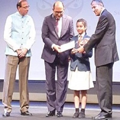 योग की समृद्ध परंपरा का दुबई में परचम फहरानेवाली